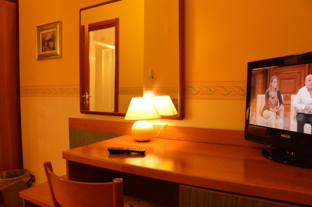 Genova Hotel
