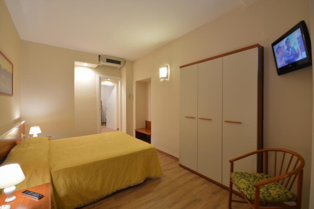 Hotel Genova