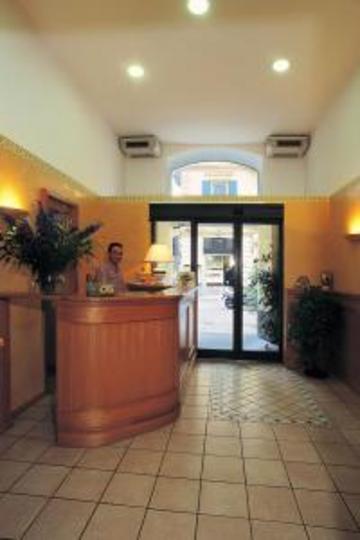 Hotel Genova 3*